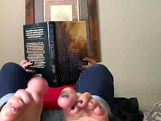 Tanfeets Ignore Soles Propped Black Pedi