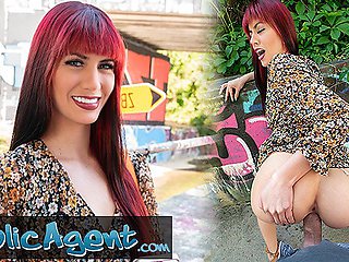 Public Agent - booty sex