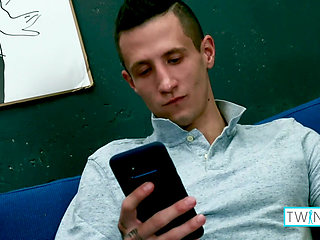 Brunette Hottie Thomas T Masturbates And Fingers His Butt!