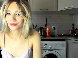 Blonde teen Sierras first erotic masturbation video