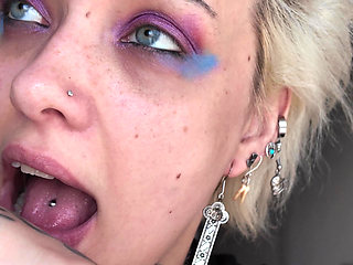 4K - Giantess Penectomy - Tiny Man in My Food