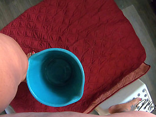 BBW Goddess Pee Bucket