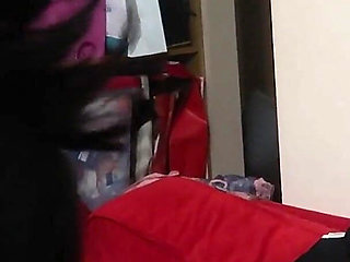 Indonesian Girl Open Her Mouth for Cumshot