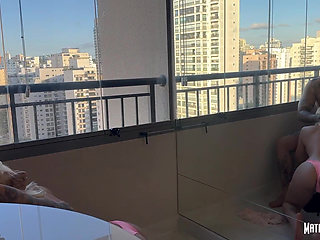 My Naughty Wife Waited for Me in Her Nightgown on the Apartment Balcony - I Ate Her Pussy