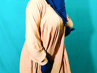 Indian beautiful hijabi Muslim couple thirsty for sex