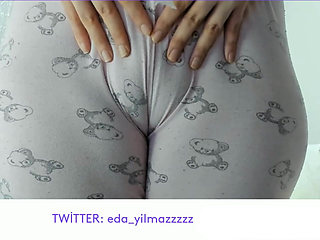 CAMEL TOE- MASTURBATION IN PAJAMAS- TURKISH PORN- TURKISH MILF