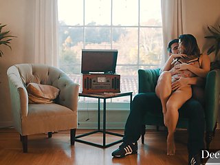 Blonde Joi's Sultry Cum Play with Oiled Heat