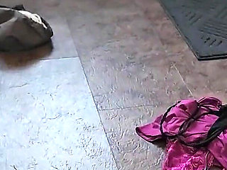 One GILF, One Chair, One Creampie