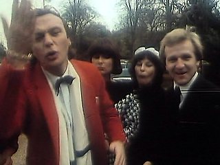 Amateur Group Sex beside Hot Chicks