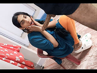 I First Time Fuck My Cute Girlfriend