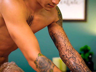 Asgmax Mutual Massage, Aiden & Jayden