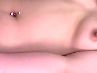 Mature Brunette MILF Vibes Hard During Deep Penetration