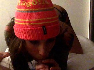 Amateur MILF blowjob cumshot