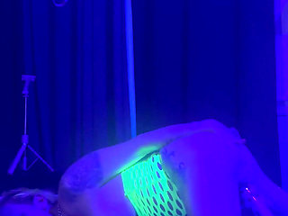 Sneaking Slut Takes Huge Cock