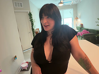 Maintenance Man Seduced and Edged by Curvy Tenant