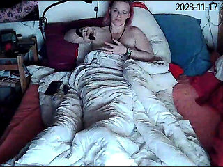 Caught MILF Masterbating on Cam