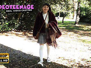 Cute 18 Year Chipie Does Another Porn Casting