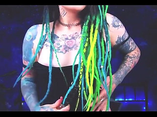 Welcome! Kiss Everyone