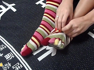 Amateur Girlfriend in Hot Sockjob POV