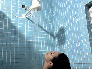 Naked in the Bath with the Very Hot Boy