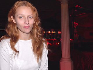 Redheaded vixen Licialucci sucks Peter's stallion in a steamy POV scene