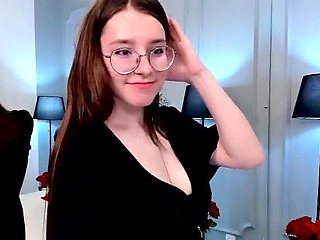 Brunette Solo Webcam Masturbation