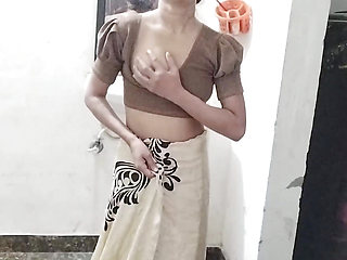 Bathroom me Muslim girlfriend ko band karke pel diya