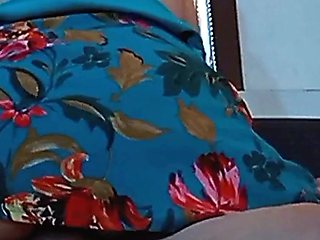 My Stepmother Is Very Hot, Fucking Her Is Richer Than with My Girlfriend, the Cuckold Doesn't Know It