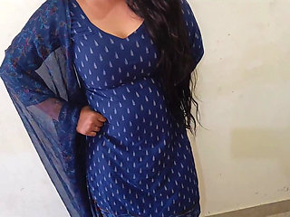 Hot Indian Muslim Girl Fucking with Stepbrother and He Was First Time Fuck Stepsister in Dirty Audio