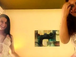 Free Cam Amateur Busty Brunette Blowjob On Webcam